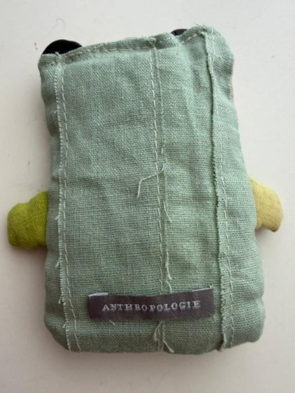 Fun Frog Pocket for You or Your Daughter to Carry Keys or a Credit Card or Phone - Picture 2 of 3